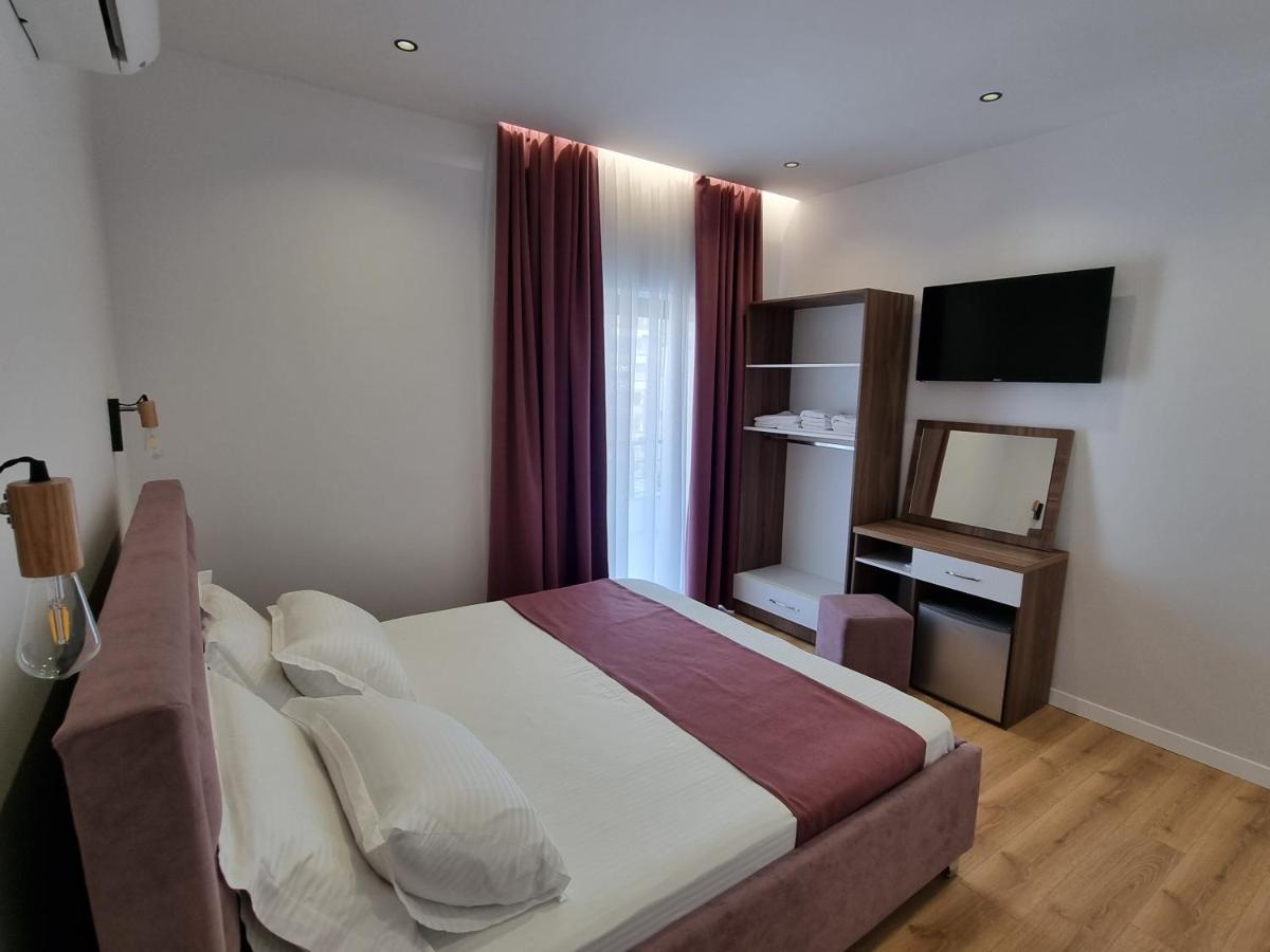 White Villa Пермети Экстерьер фото