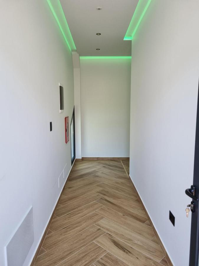 White Villa Пермети Экстерьер фото
