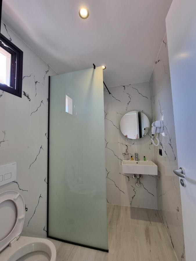 White Villa Пермети Экстерьер фото
