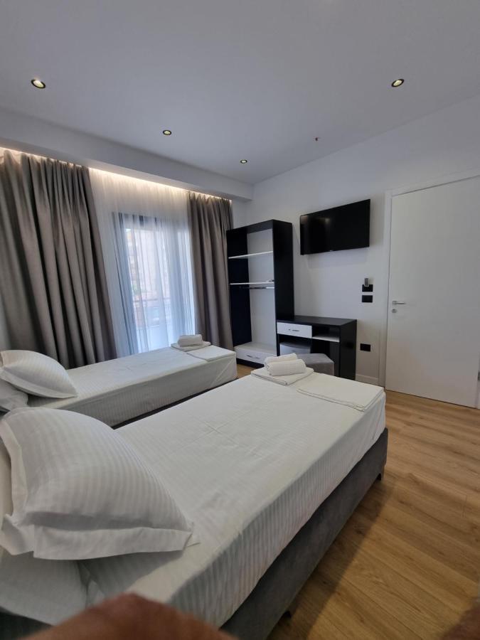 White Villa Пермети Экстерьер фото