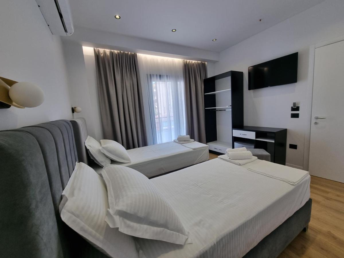 White Villa Пермети Экстерьер фото