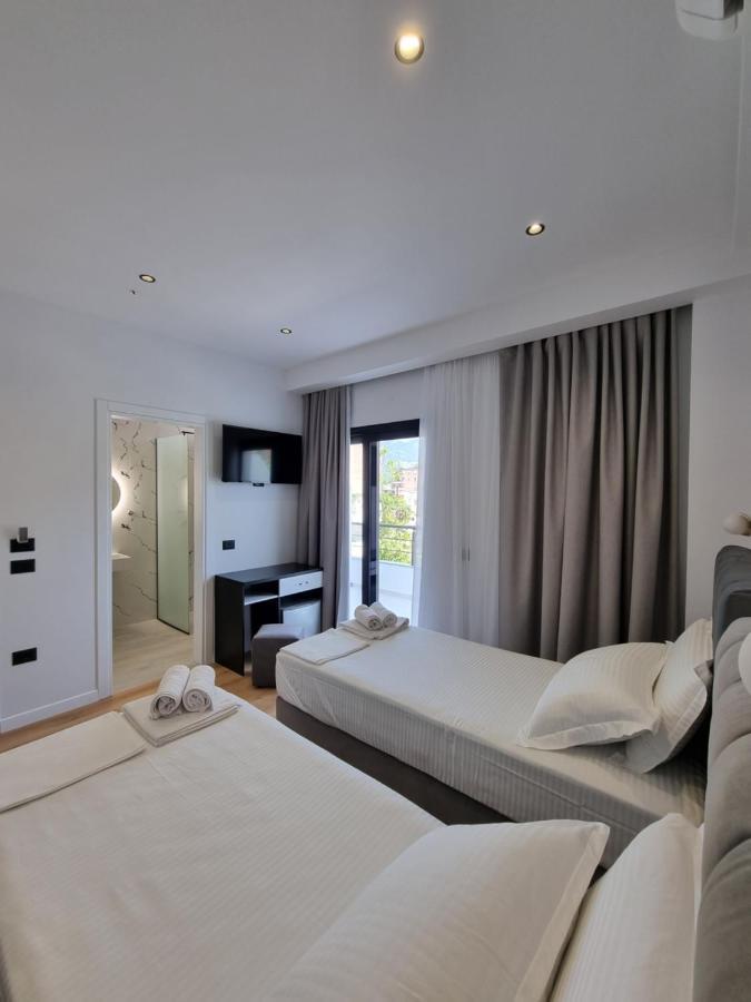 White Villa Пермети Экстерьер фото